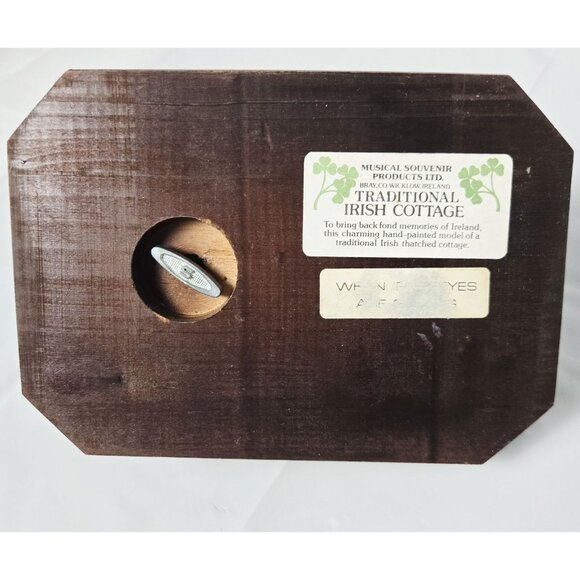 "When Irish Eyes Are Smiling" Bray, Co. Ireland Traditional Irish Cottage Music - Picture 7 of 10